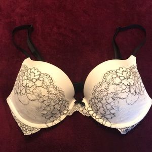 Victoria’s Secret Dream Angels Push Up Bra 32D!